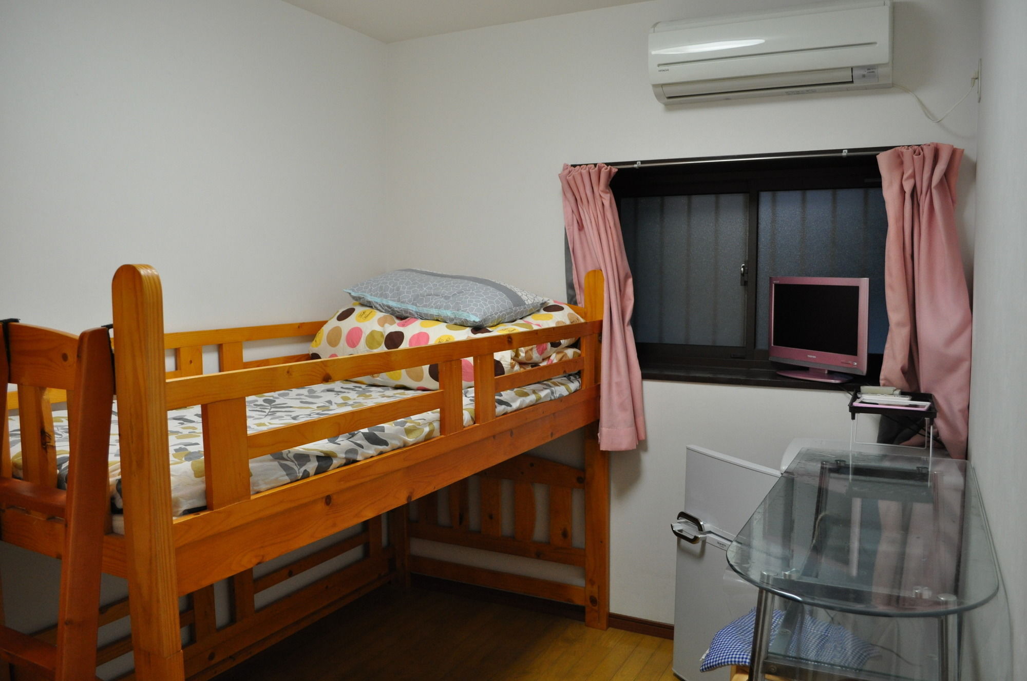 Ofu Jyoshi Kaikan 3rd Building Caters To Women Hotel